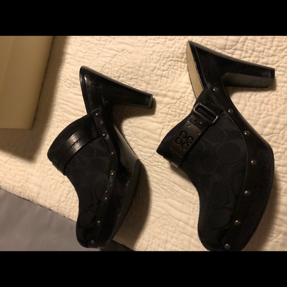 Black Coach clogs - Picture 7 of 7